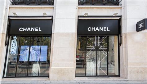 chanel champs elysees paris.